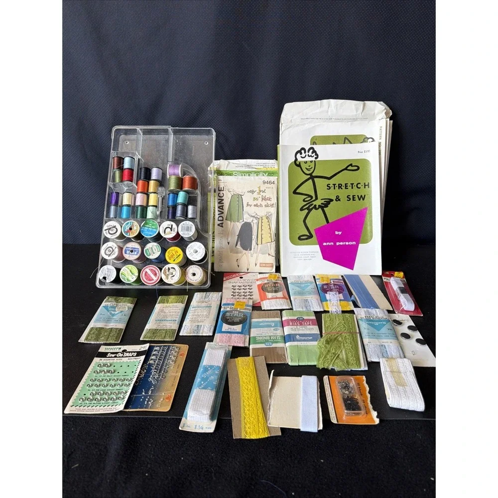 Lot Of Vintage Sewing Items‎ Supplies Buttonholer Patterns Tracing Paper Patches